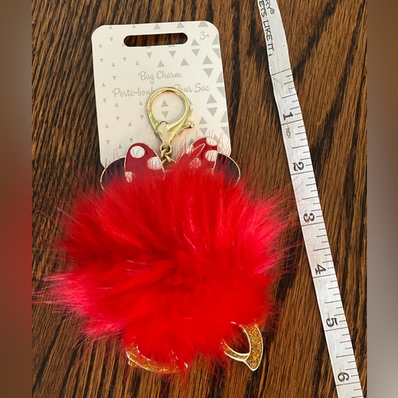 Minnie Mouse keychain bag charm faux fur NWT discontinued style Disney parks - Picture 4 of 5